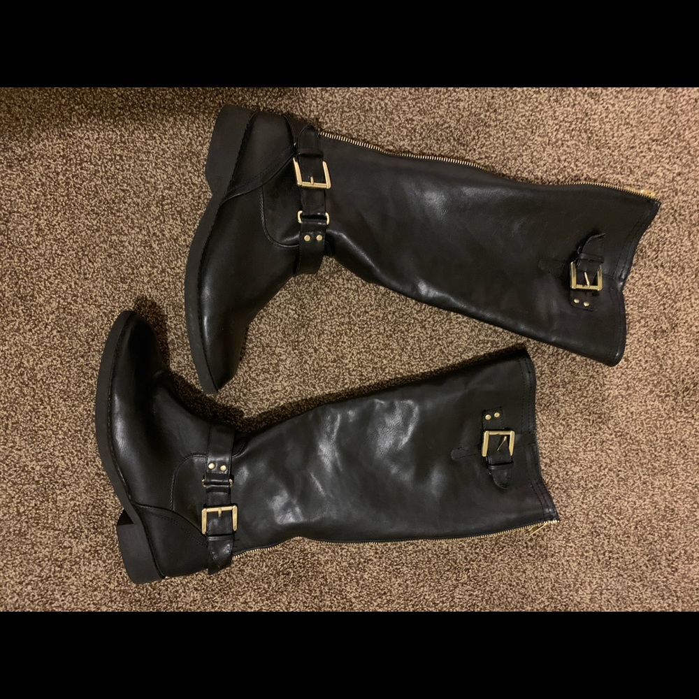 Just Fab boots woman’s size 10